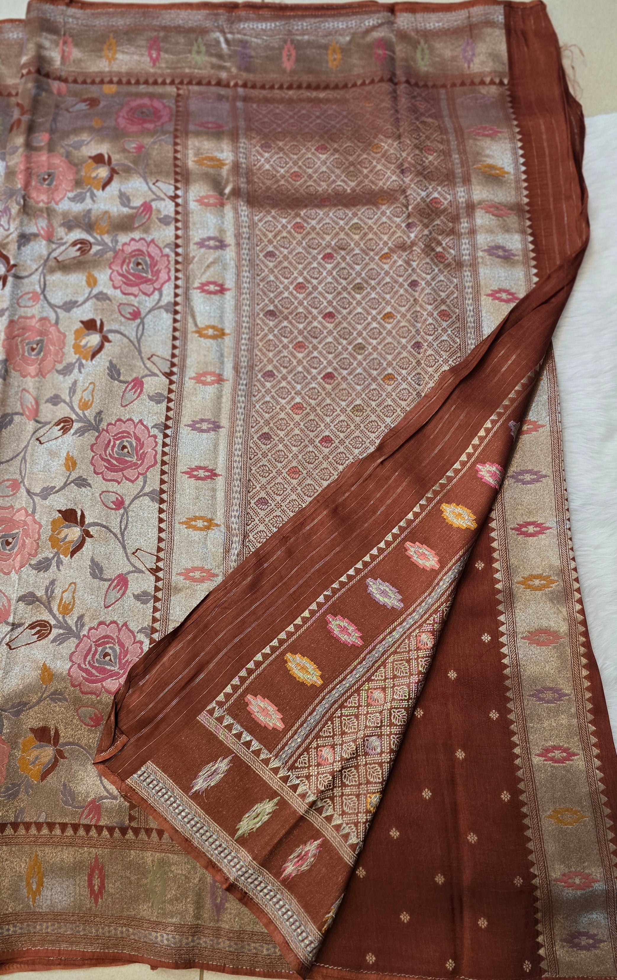 HO Paithani Silk - 7102