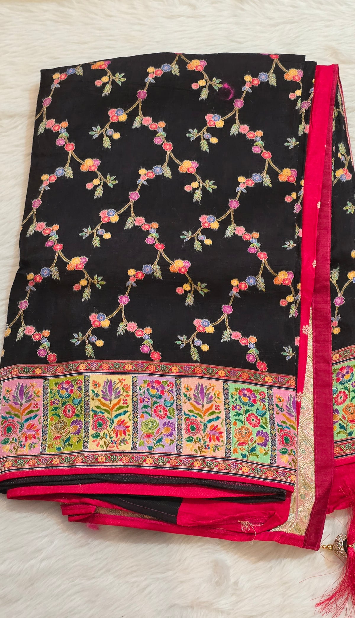 Pashmina Saree with Allover Meena Jaal - 7112