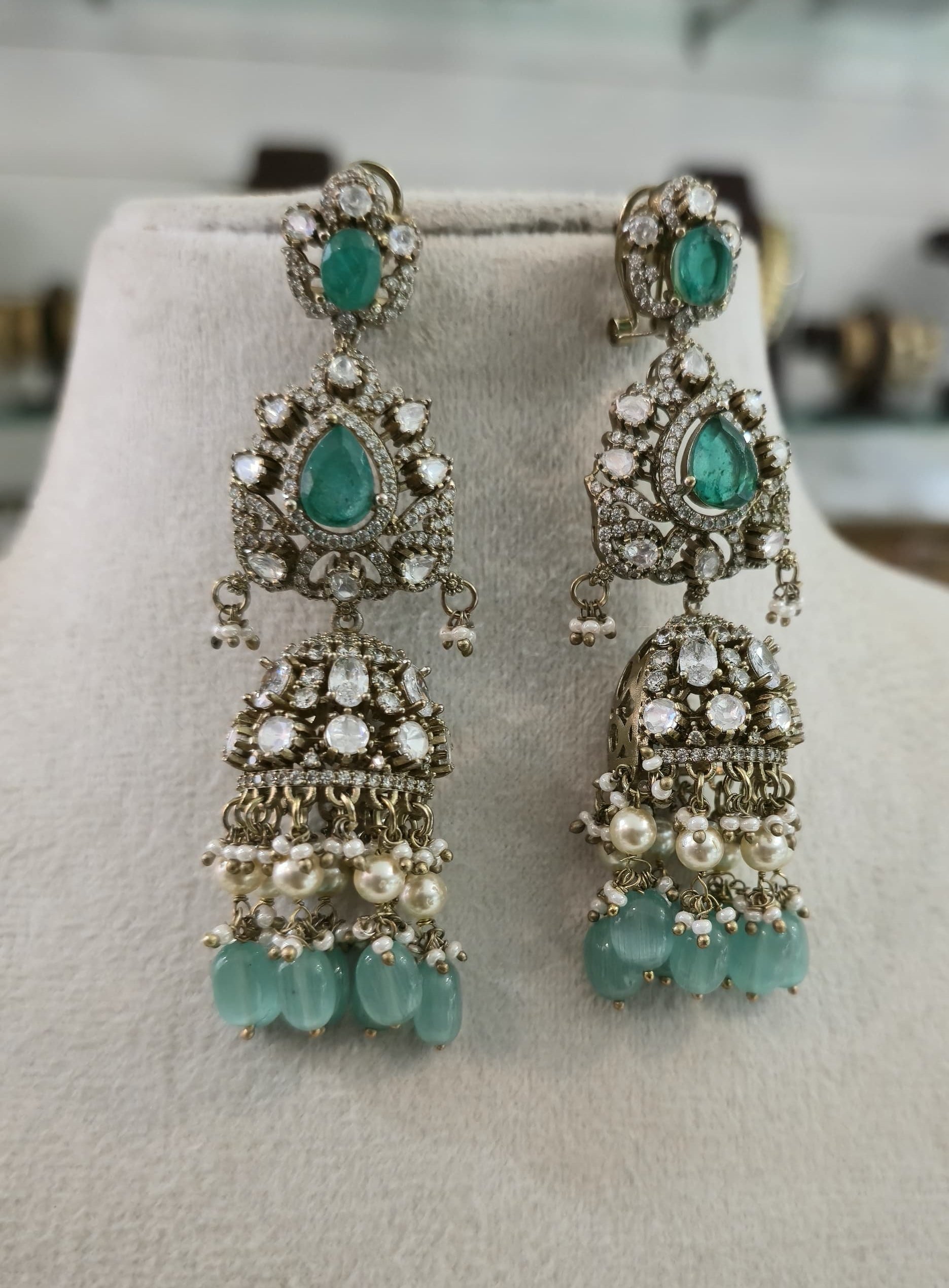 Royal Heritage Victorian Haram with Moissanite Stones - SV3147