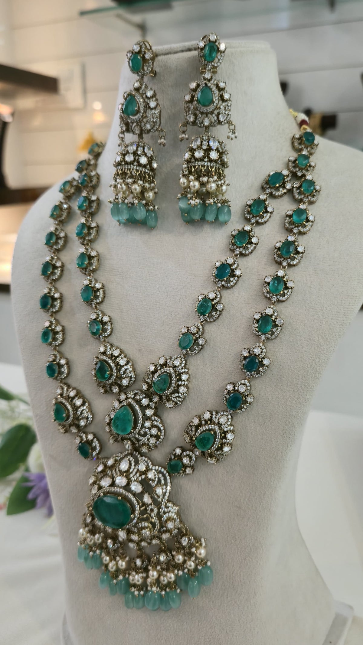 Royal Heritage Victorian Haram with Moissanite Stones - SV3147